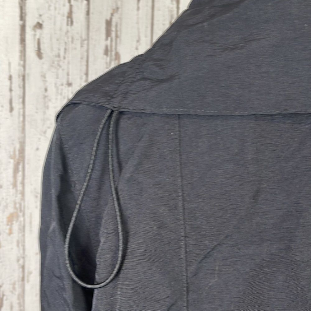 Eleven Stitch Design Jacket - Picture 5 of 7